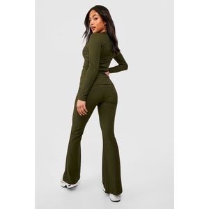 PETITE CRINKLE RIB FLARE Boohoo